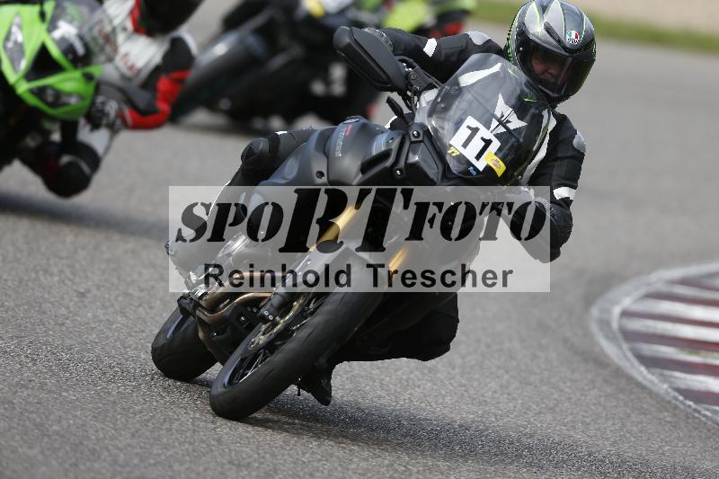Archiv-2025/53 16.09.2025 Track Day Domi Aegerter ADR/Gruppe gelb/11